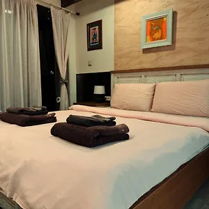 Boutique Yes For 3*, Plowdiw Bulgarien