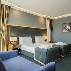 Otel Budapest - Free Parking, Sofya